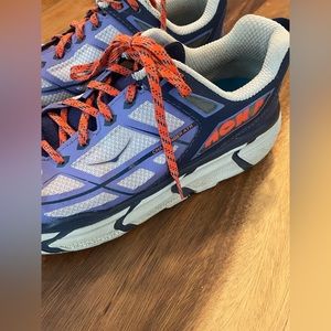 HOKAS Running Shoes